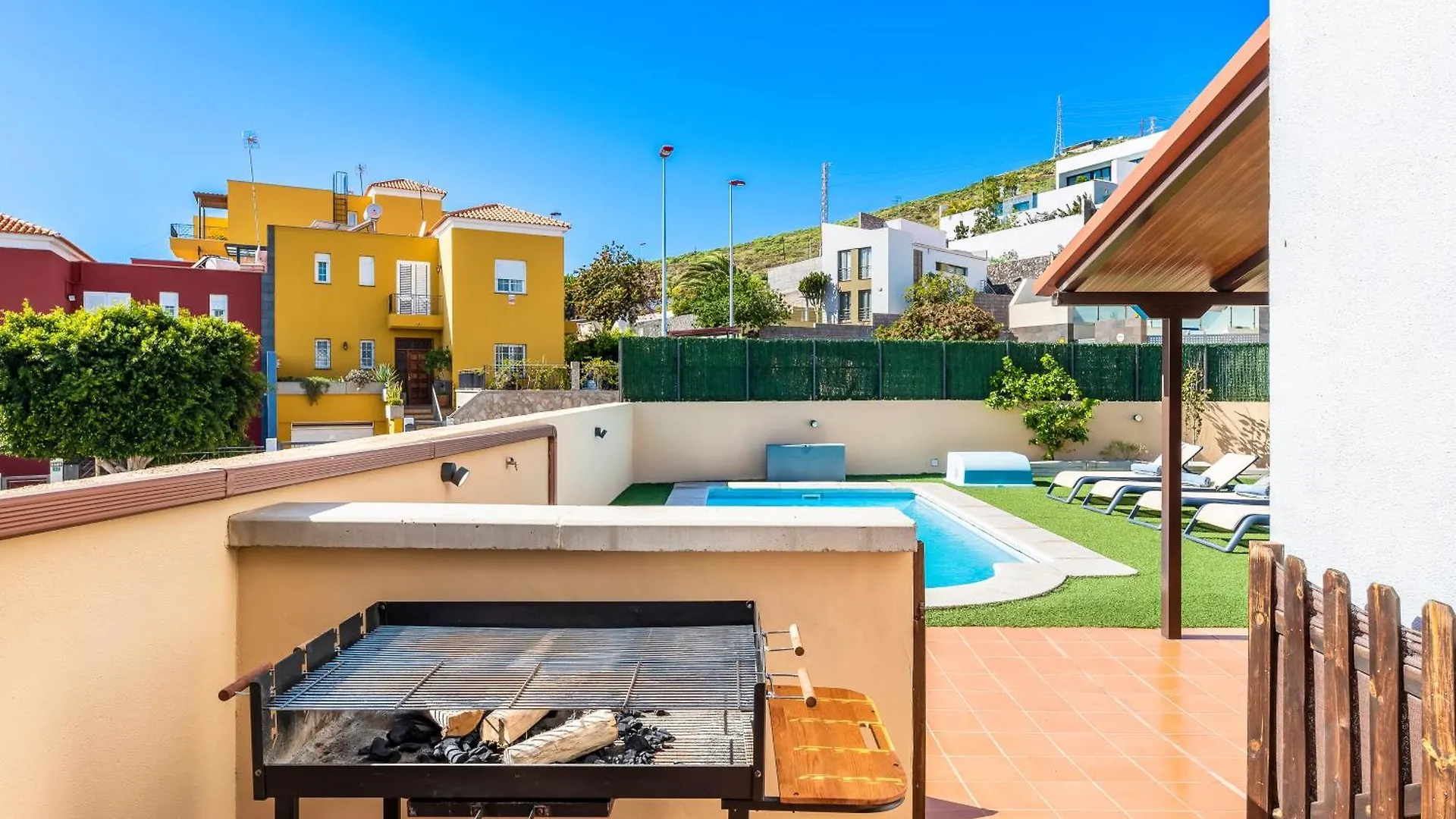 Villa Trueno Refugio De Lujo Con Piscina Climatizada Y Vistas Канделария