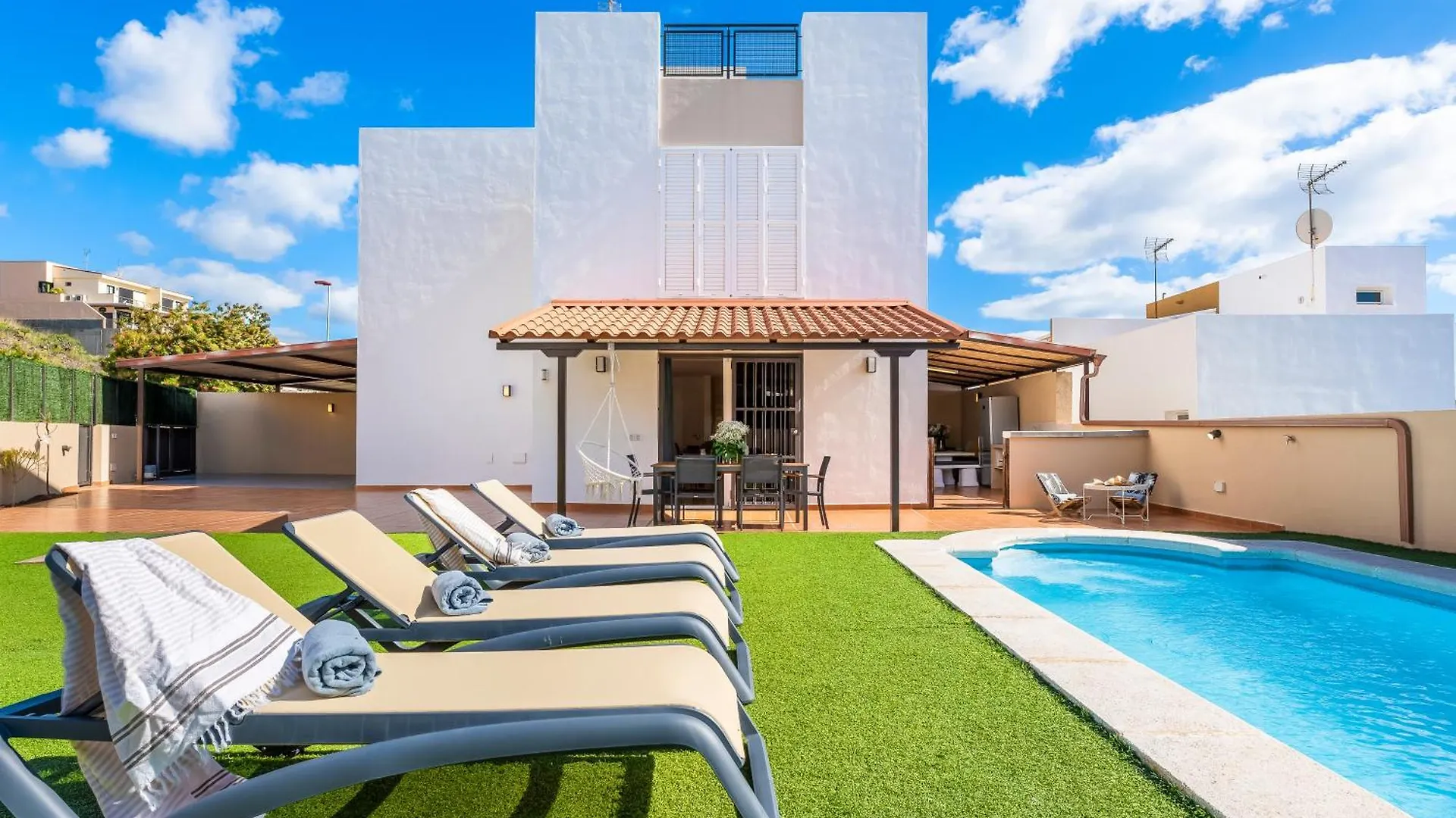 Villa Trueno Refugio De Lujo Con Piscina Climatizada Y Vistas Канделария Испания