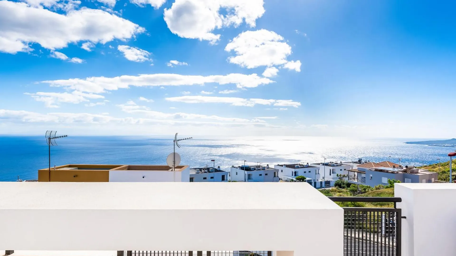 Villa Trueno Refugio De Lujo Con Piscina Climatizada Y Vistas Канделария